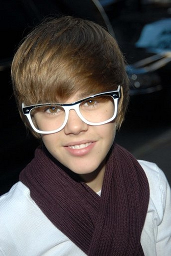 Justin Bieber Purple Glasses 3d. tattoo justin ieber purple